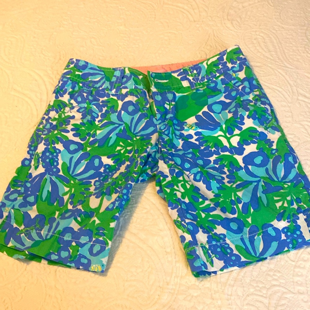 Lilly Pulitzer Bee‎ In Your Bonnet Print Resort Bermuda Shorts Size 0